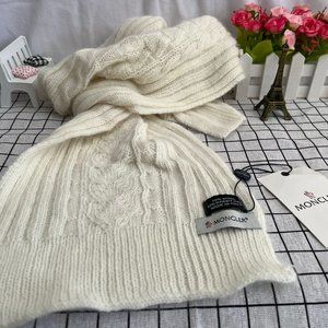 Moncler scarf